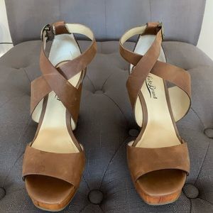 SOLD Lucky Brand wedges